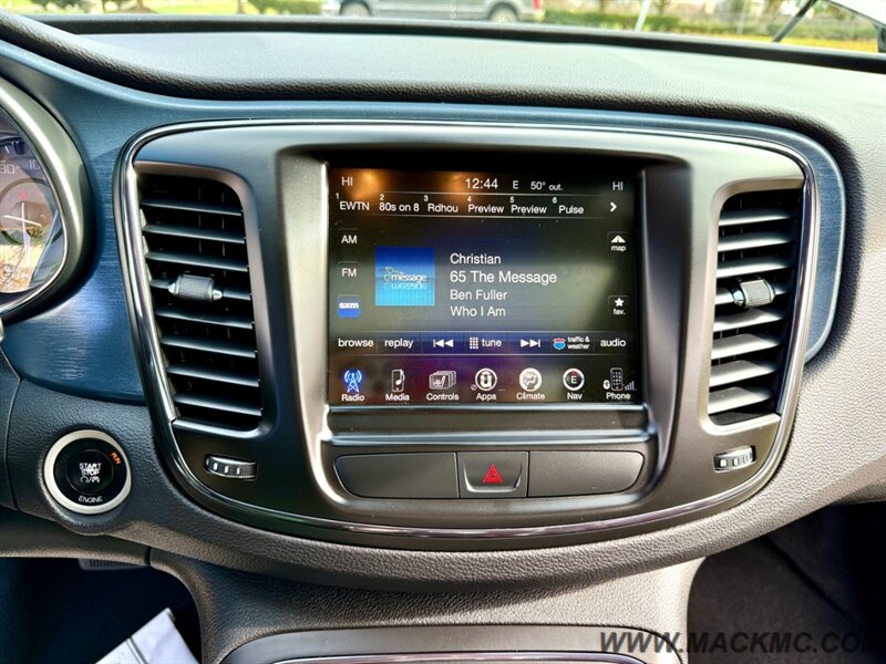 2016 Chrysler 200 S 72K Low Miles Loaded Pano Roof Back Up Cam - Photo 19 - Hillsboro, OR 97123