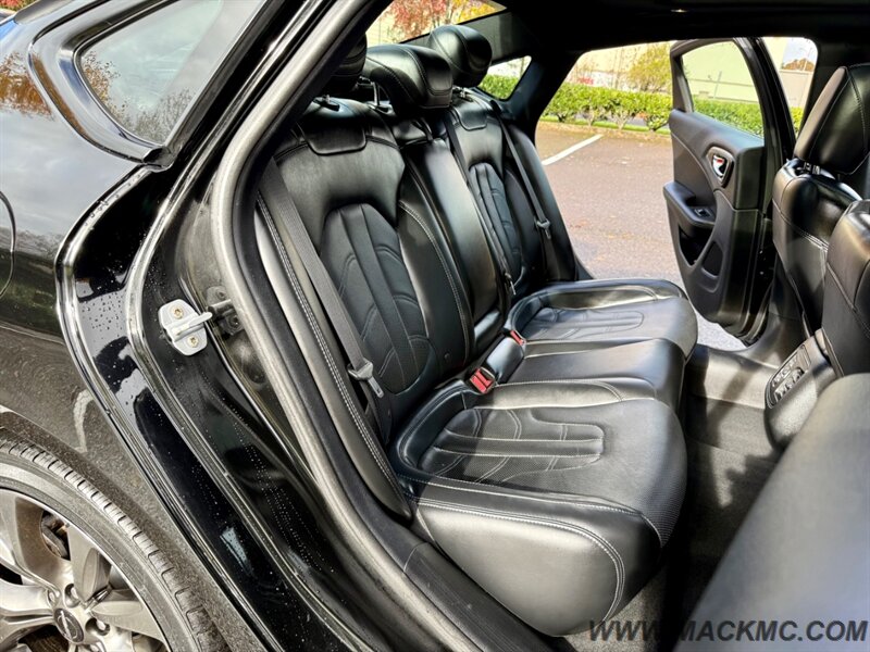 2016 Chrysler 200 S 72K Low Miles Loaded Pano Roof Back Up Cam - Photo 14 - Hillsboro, OR 97123