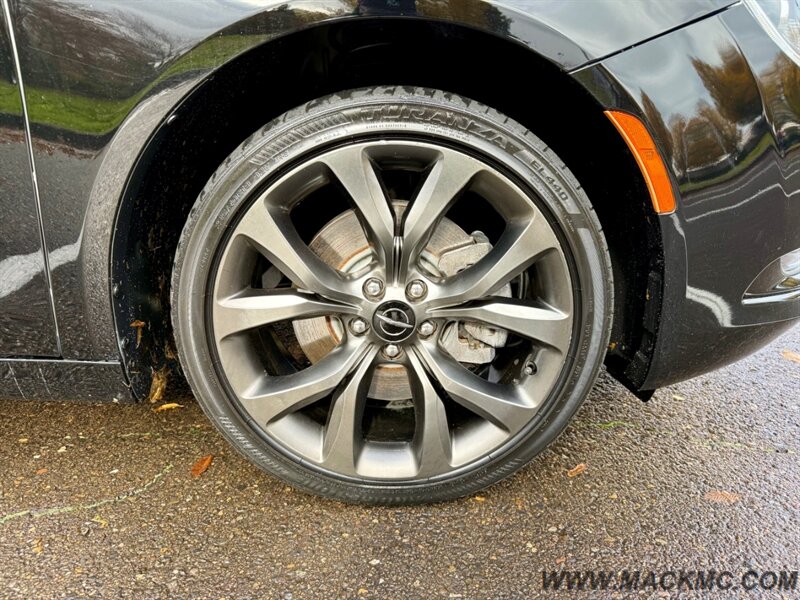 2016 Chrysler 200 S 72K Low Miles Loaded Pano Roof Back Up Cam - Photo 29 - Hillsboro, OR 97123