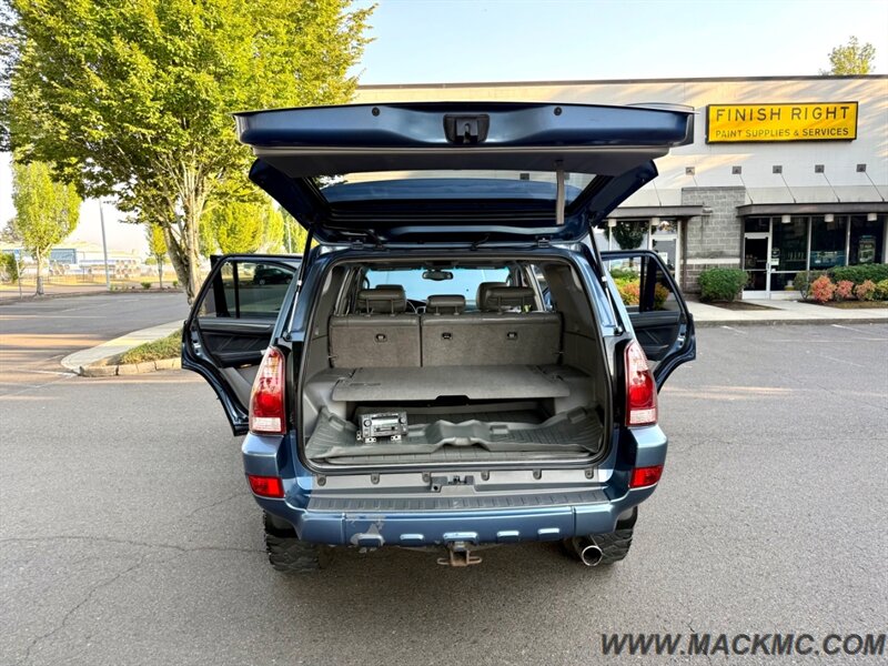 2005 Toyota 4Runner Limited Lifted Premium Wheels Leather Moonroof - Photo 32 - Hillsboro, OR 97123