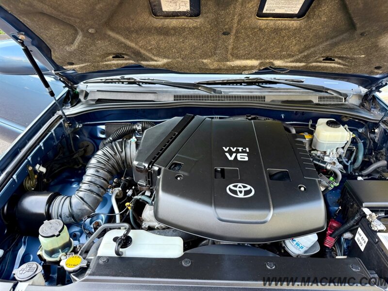 2005 Toyota 4Runner Limited Lifted Premium Wheels Leather Moonroof - Photo 25 - Hillsboro, OR 97123