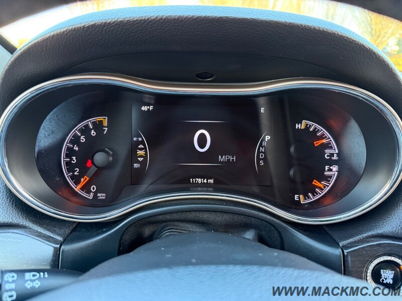 2015 Jeep Grand Cherokee Altitude   - Photo 13 - Hillsboro, OR 97123