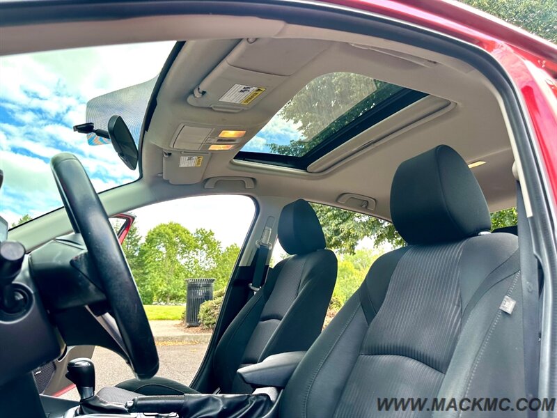 2015 Mazda Mazda3 i Touring 91K Low Miles 1-Owner 40-MPG   - Photo 12 - Hillsboro, OR 97123