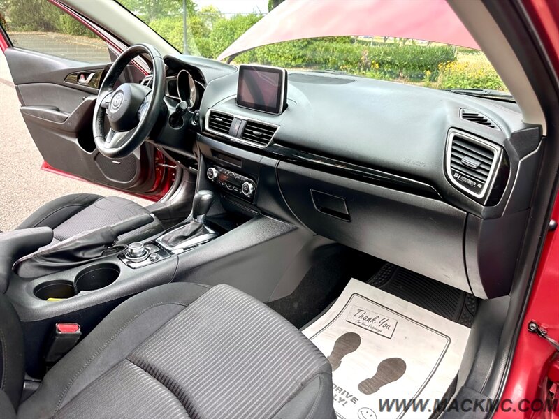 2015 Mazda Mazda3 i Touring 91K Low Miles 1-Owner 40-MPG   - Photo 2 - Hillsboro, OR 97123