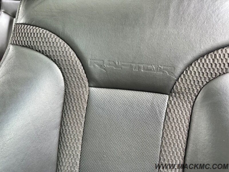 2011 Ford F-150 SVT Raptor Crew Cab 4X4 V8 - Photo 18 - Hillsboro, OR 97123