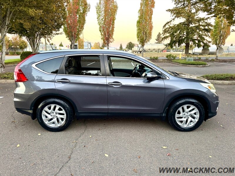 2016 Honda CR-V EX-L Loaded Leather Heated Seats Moon Roof - Photo 5 - Hillsboro, OR 97123