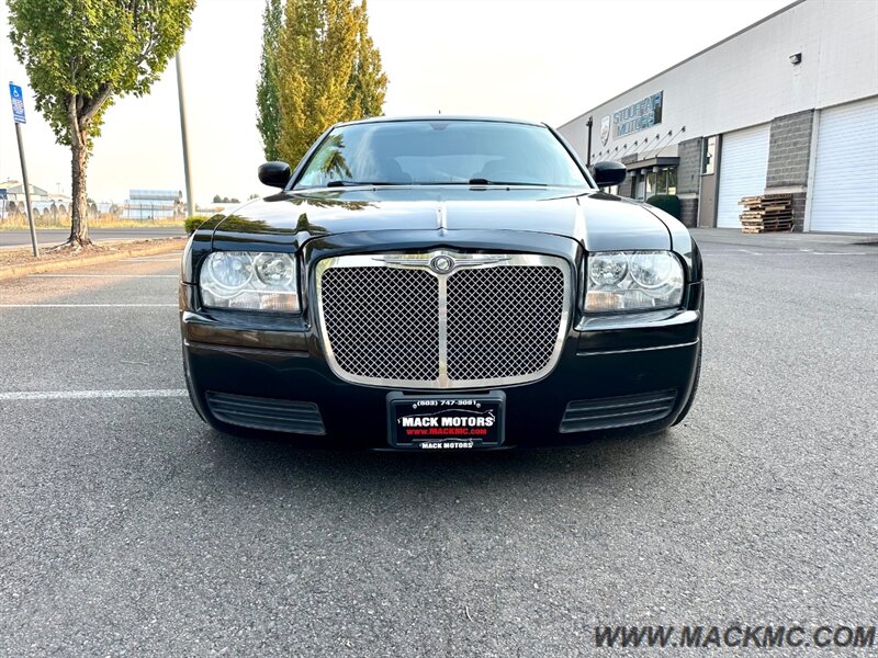 2008 Chrysler 300 Series LX   - Photo 5 - Hillsboro, OR 97123