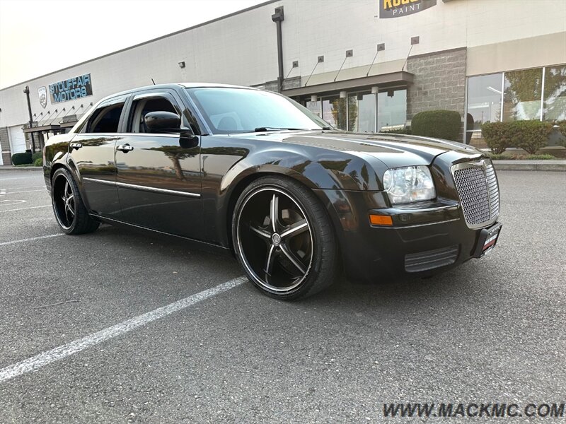 2008 Chrysler 300 Series LX   - Photo 6 - Hillsboro, OR 97123