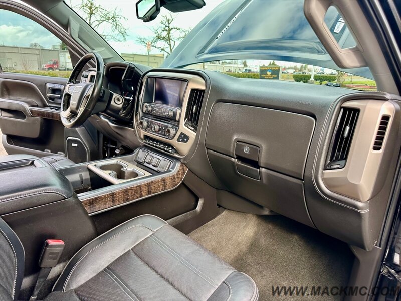 2015 GMC Sierra 3500 Denali   - Photo 2 - Hillsboro, OR 97123