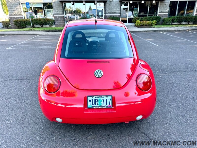 2002 Volkswagen Beetle GLS TDI   - Photo 9 - Hillsboro, OR 97123