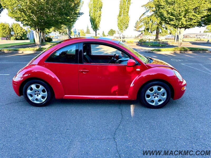 2002 Volkswagen Beetle GLS TDI   - Photo 7 - Hillsboro, OR 97123