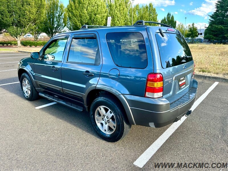 2005 Ford Escape XLT AWD Leather Moonroof Tow PKG - Photo 8 - Hillsboro, OR 97123