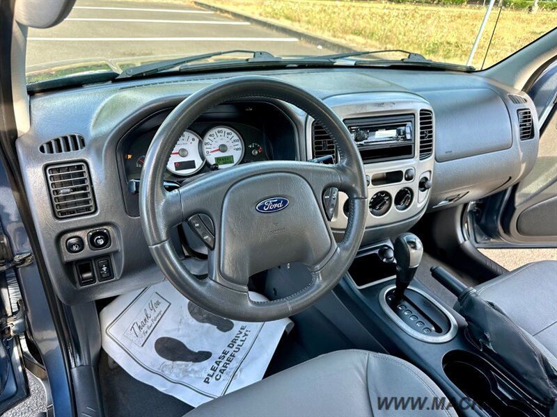 2005 Ford Escape XLT AWD Leather Moonroof Tow PKG - Photo 12 - Hillsboro, OR 97123