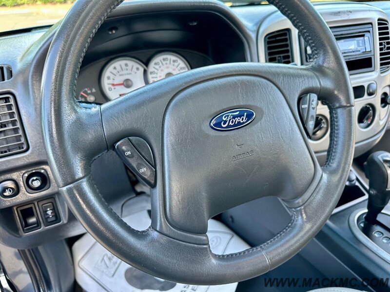 2005 Ford Escape XLT AWD Leather Moonroof Tow PKG - Photo 13 - Hillsboro, OR 97123
