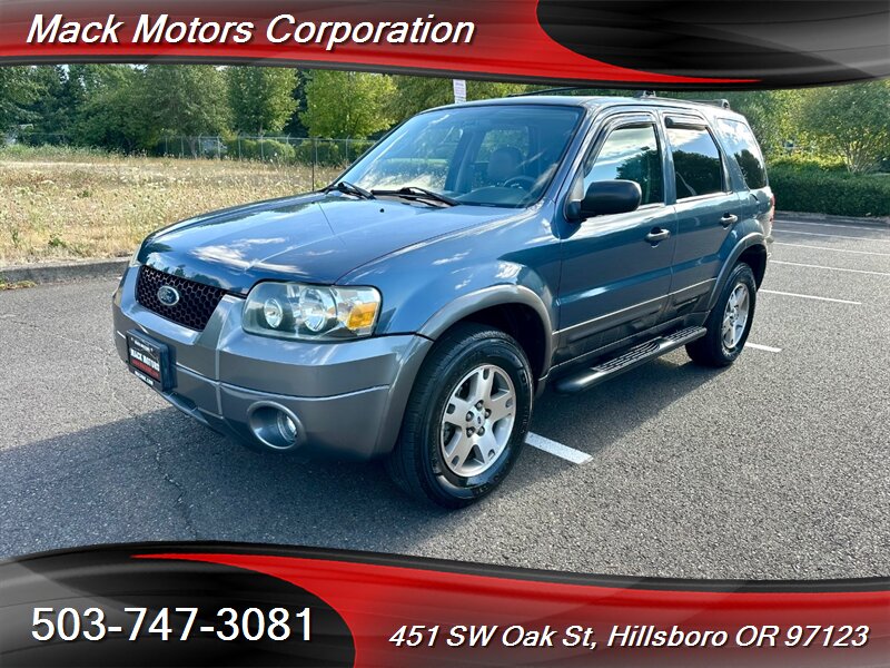 2005 Ford Escape XLT AWD Leather Moonroof Tow PKG - Photo 1 - Hillsboro, OR 97123