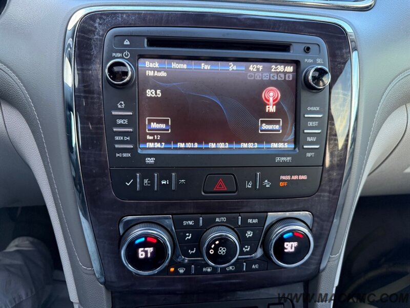 2015 Buick Enclave Premium low Miles 3Rd Row Captian Chairs AWD   - Photo 14 - Hillsboro, OR 97123