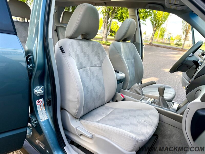 2009 Subaru Forester 2.5 X Premium 5-Speed Manual Pano Roof AWD   - Photo 15 - Hillsboro, OR 97123