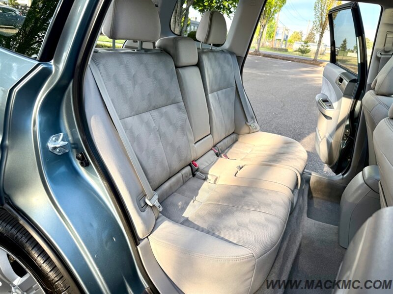 2009 Subaru Forester 2.5 X Premium 5-Speed Manual Pano Roof AWD   - Photo 17 - Hillsboro, OR 97123