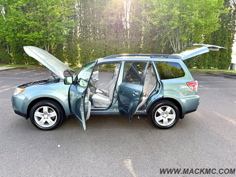 2009 Subaru Forester 2.5 X Premium 5-Speed Manual Pano Roof AWD   - Photo 23 - Hillsboro, OR 97123