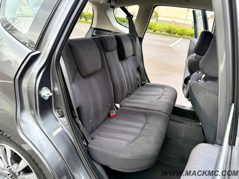 2013 Honda Fit Sport Automatic 87K Low Miles 33-MPG   - Photo 18 - Hillsboro, OR 97123