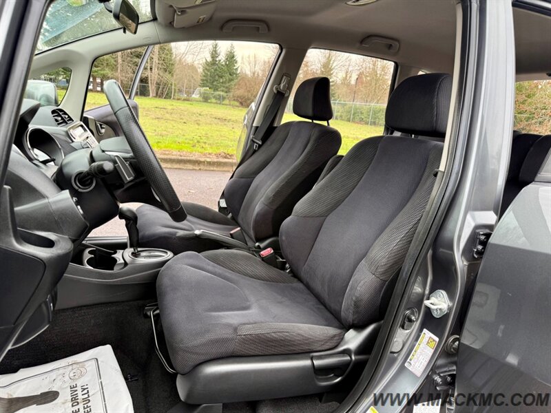 2013 Honda Fit Sport Automatic 87K Low Miles 33-MPG   - Photo 15 - Hillsboro, OR 97123