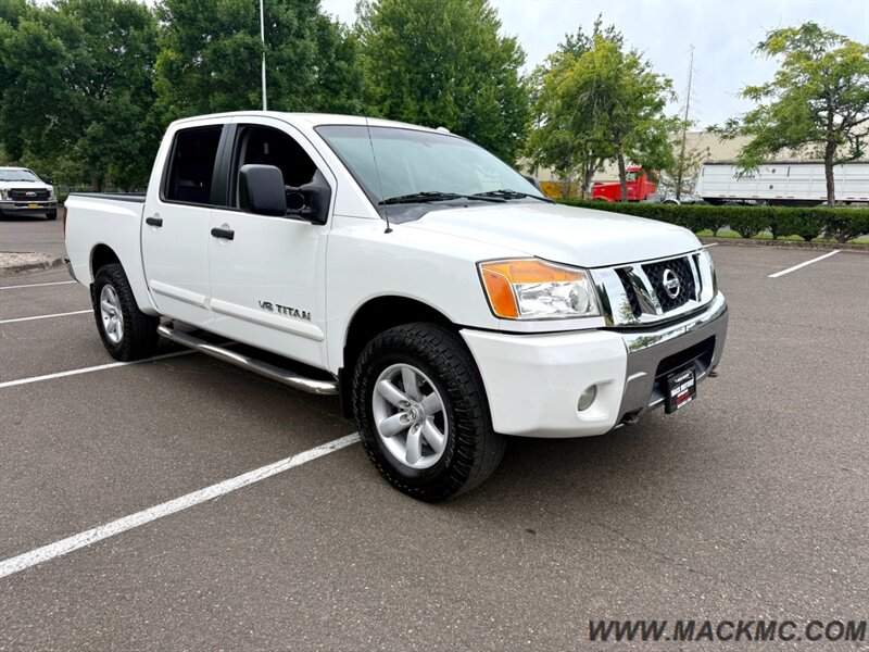 2010 Nissan Titan SE CrewCab  4x4 V8 Tow PKG   - Photo 3 - Hillsboro, OR 97123
