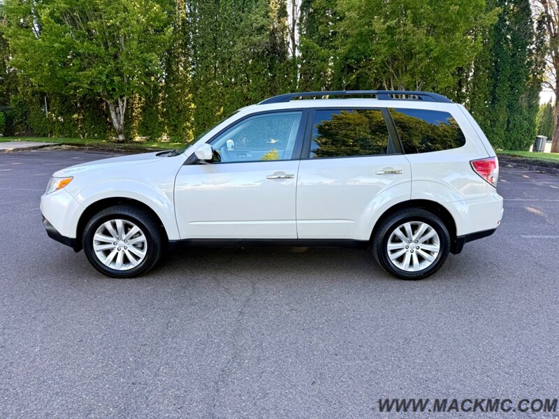 2012 Subaru Forester 2.5X Premium 1-Owner AWD - Photo 3 - Hillsboro, OR 97123