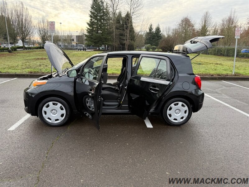 2011 Scion xD Automatic 85K Low Miles hatchback 33-MPG - Photo 23 - Hillsboro, OR 97123