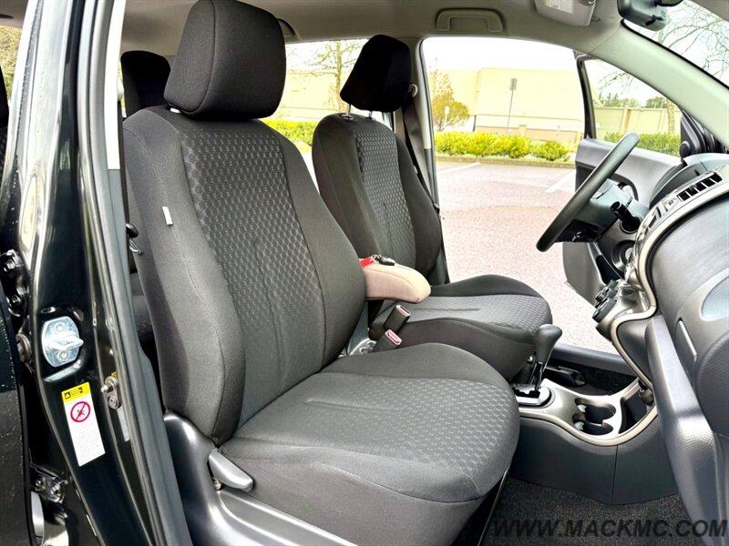 2011 Scion xD Automatic 85K Low Miles hatchback 33-MPG - Photo 14 - Hillsboro, OR 97123