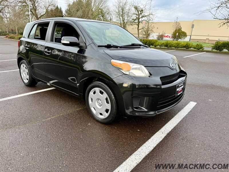 2011 Scion xD Automatic 85K Low Miles hatchback 33-MPG - Photo 4 - Hillsboro, OR 97123