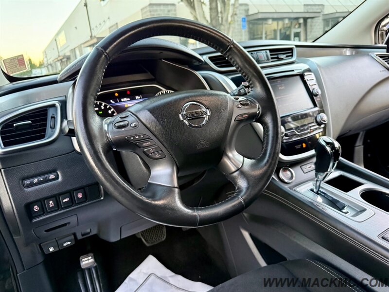 2020 Nissan Murano SV AWD Pano Roof Back Up Cam Sky View - Photo 12 - Hillsboro, OR 97123