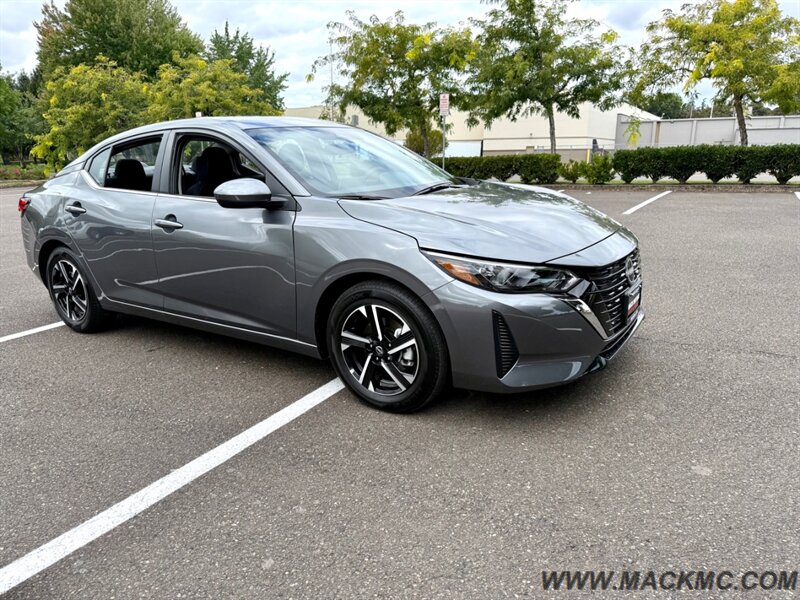2025 Nissan Sentra SV 1-Owner 7K Low Miles 40-MPG   - Photo 4 - Hillsboro, OR 97123