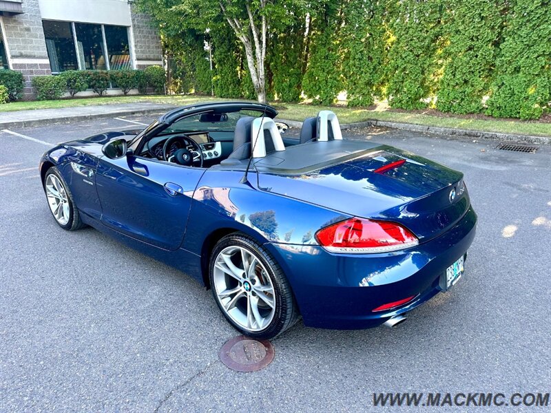 2014 BMW Z4 sDrive35i   - Photo 11 - Hillsboro, OR 97123