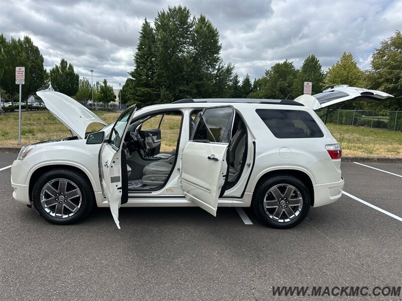 2012 GMC Acadia Denali Dual Roof 3RD Row Seat Back Up camera   - Photo 29 - Hillsboro, OR 97123