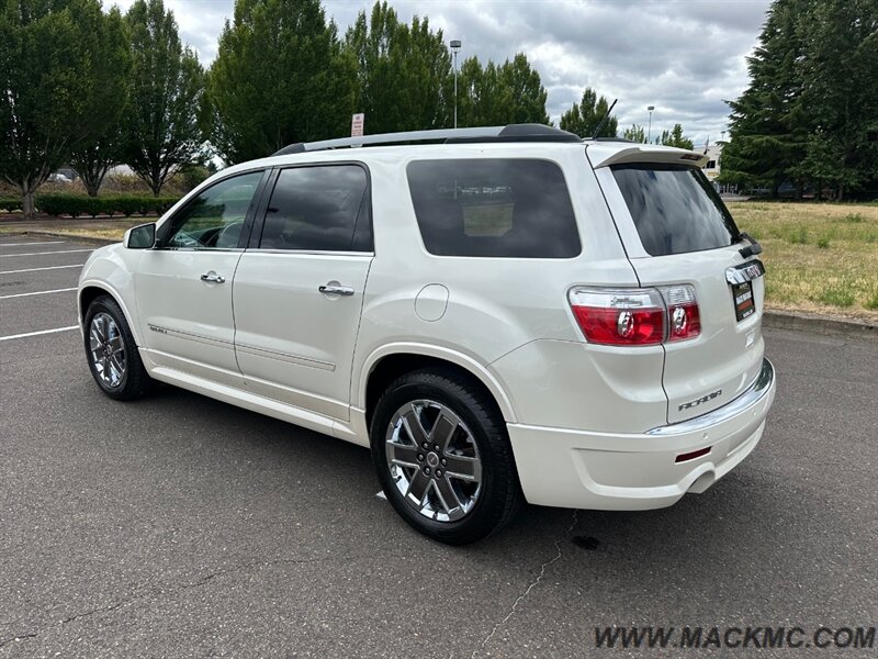 2012 GMC Acadia Denali Dual Roof 3RD Row Seat Back Up camera   - Photo 8 - Hillsboro, OR 97123