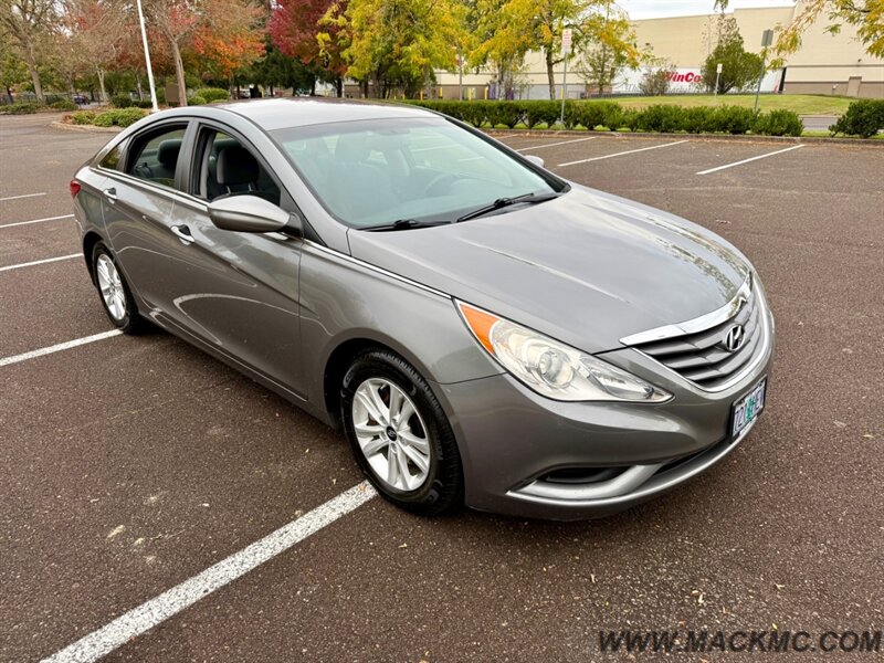 2013 Hyundai SONATA GLS Newer Tires 35-MPG   - Photo 6 - Hillsboro, OR 97123