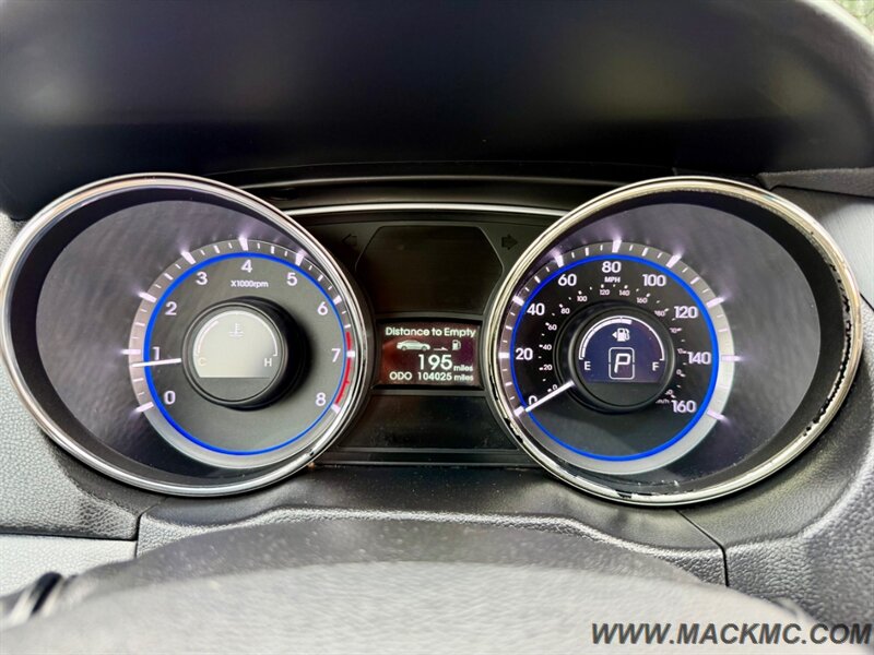 2013 Hyundai SONATA GLS Newer Tires 35-MPG   - Photo 13 - Hillsboro, OR 97123