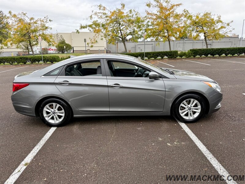 2013 Hyundai SONATA GLS Newer Tires 35-MPG   - Photo 7 - Hillsboro, OR 97123