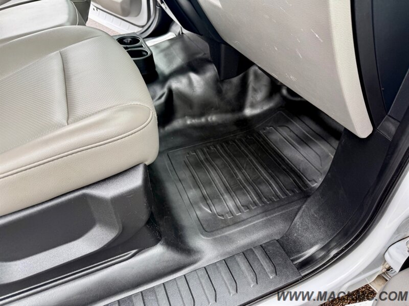 2018 Ford F-150 XL 1-Owner 8FT Long Bed RWD   - Photo 18 - Hillsboro, OR 97123