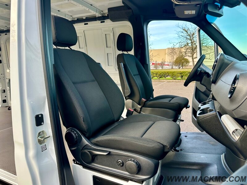 2019 Mercedes-Benz Sprinter 2500   - Photo 12 - Hillsboro, OR 97123