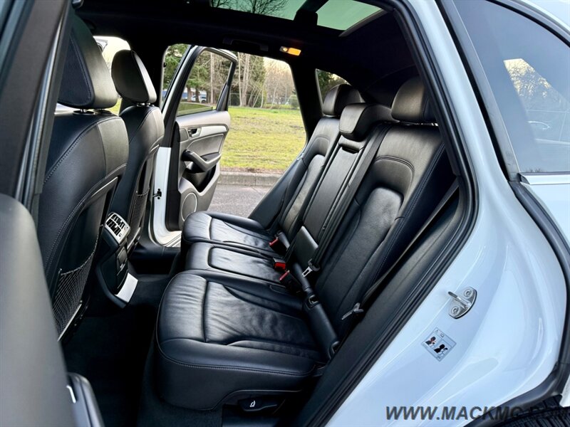 2017 Audi Q5 2.0T quattro Premium Loaded Pano Roof Heated Seats   - Photo 24 - Hillsboro, OR 97123
