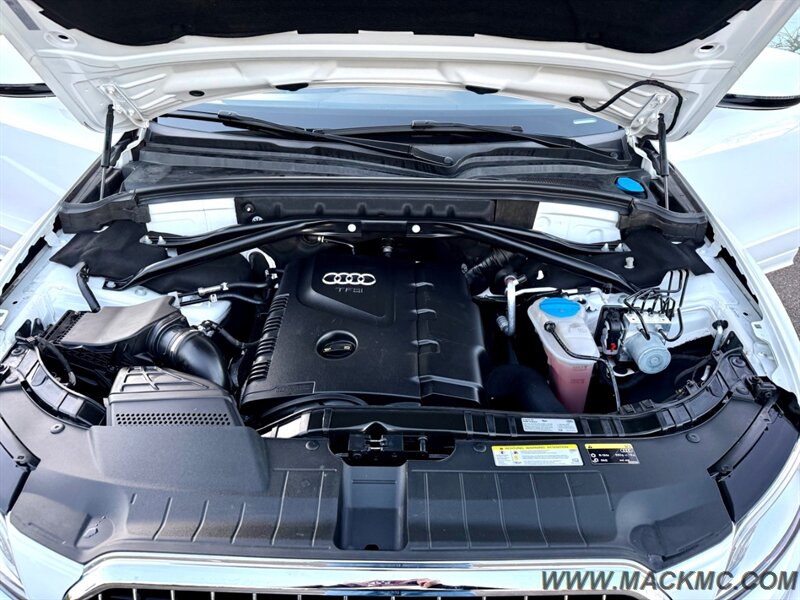 2017 Audi Q5 2.0T quattro Premium Loaded Pano Roof Heated Seats   - Photo 27 - Hillsboro, OR 97123