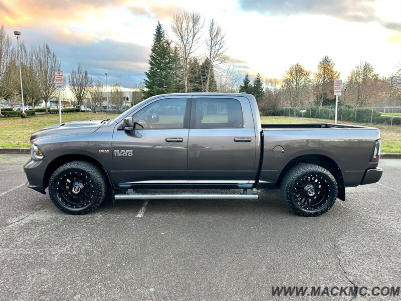 2014 RAM 1500 Sport Laramie Crew Cab Loaded DVD 4x4   - Photo 11 - Hillsboro, OR 97123