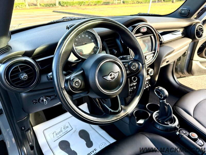 2016 MINI Hardtop 4 Door Cooper 27K Low Miles 1-Owner   - Photo 11 - Hillsboro, OR 97123