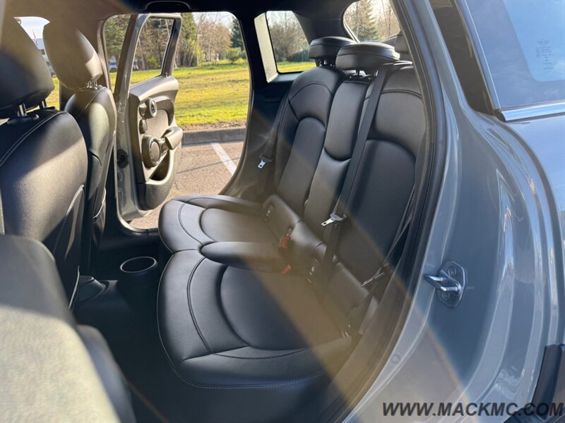 2016 MINI Hardtop 4 Door Cooper 27K Low Miles 1-Owner   - Photo 20 - Hillsboro, OR 97123