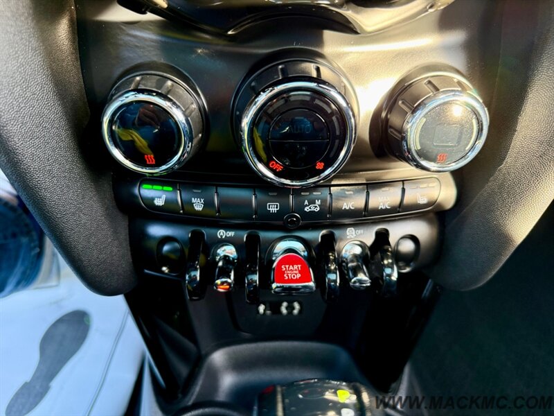2016 MINI Hardtop 4 Door Cooper 27K Low Miles 1-Owner   - Photo 15 - Hillsboro, OR 97123