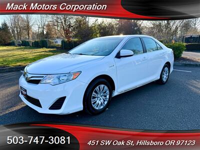2012 Toyota Camry Hybrid LE 1 Owner 39MPG Sedan