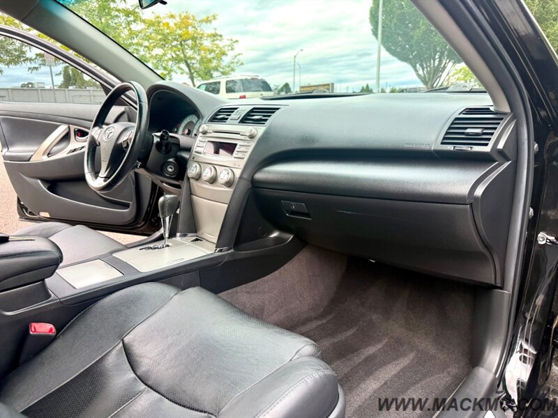 2011 Toyota Camry SE - Photo 10 - Hillsboro, OR 97123