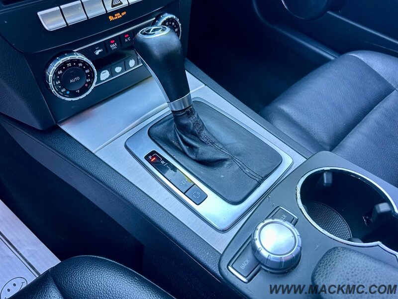 2013 Mercedes-Benz C 250 Sport Heated Seats Black on Black - Photo 14 - Hillsboro, OR 97123