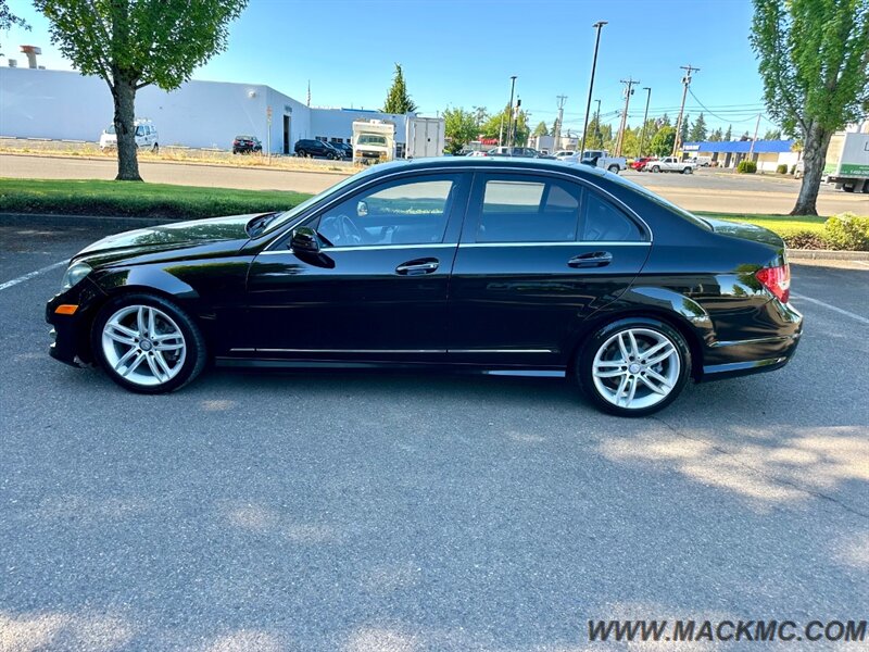 2013 Mercedes-Benz C 250 Sport Heated Seats Black on Black - Photo 9 - Hillsboro, OR 97123